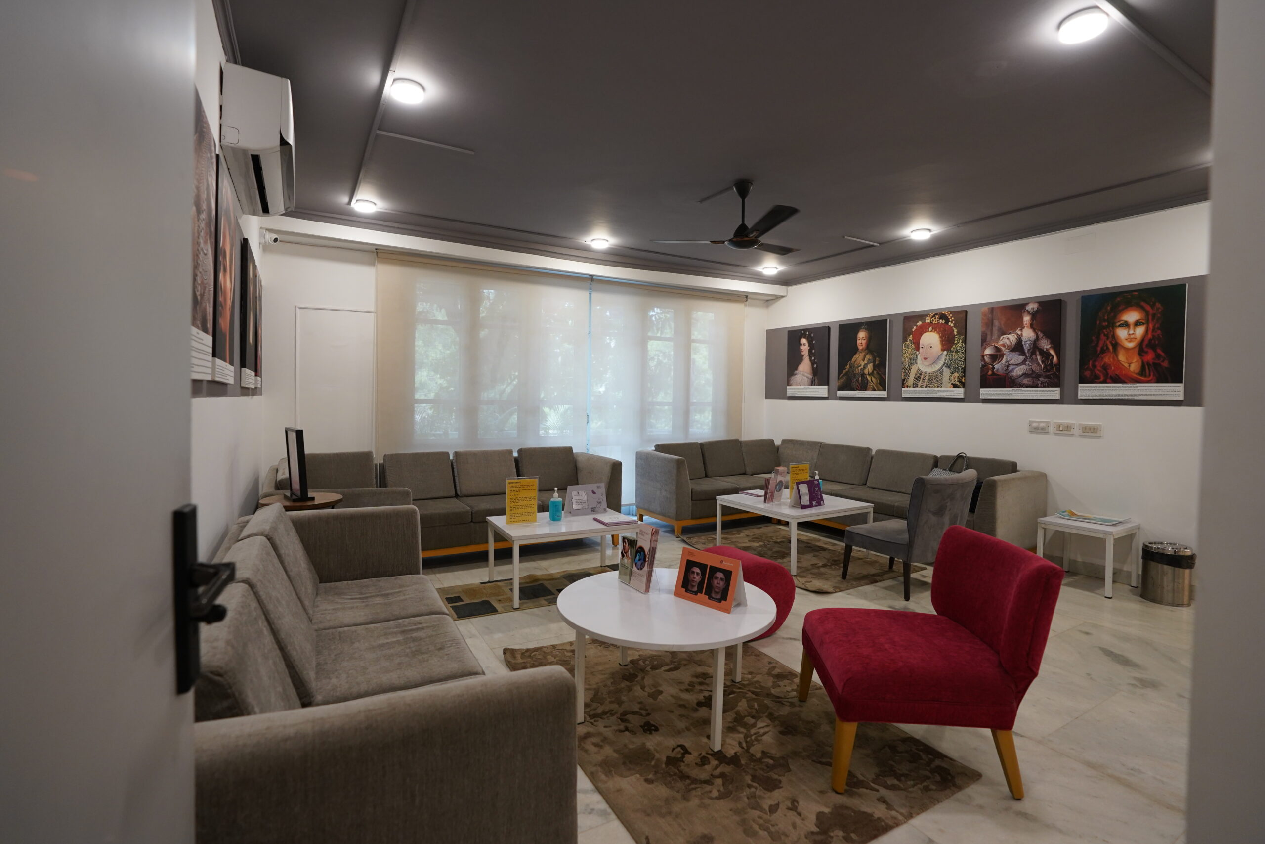 Dr Jyoti Clinic interior design in Greater Kailash, Delhi, featuring a modern consultation space by Nail and Hammer, a clinic interior designer